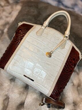 Brahmin Lg Misha Duxbury Satchel in Light Gold Brinkley (Retail $365)
